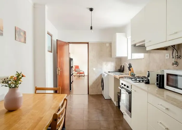 Vinaika Loft *