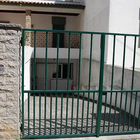 Vinaika Loft Apartment Oeiras